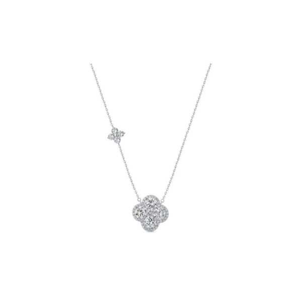 Clover necklace