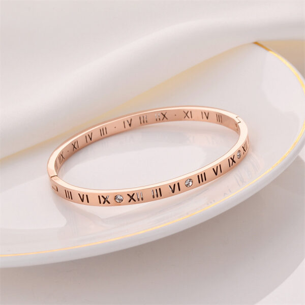 Roman hollow bracelet - 图片 2